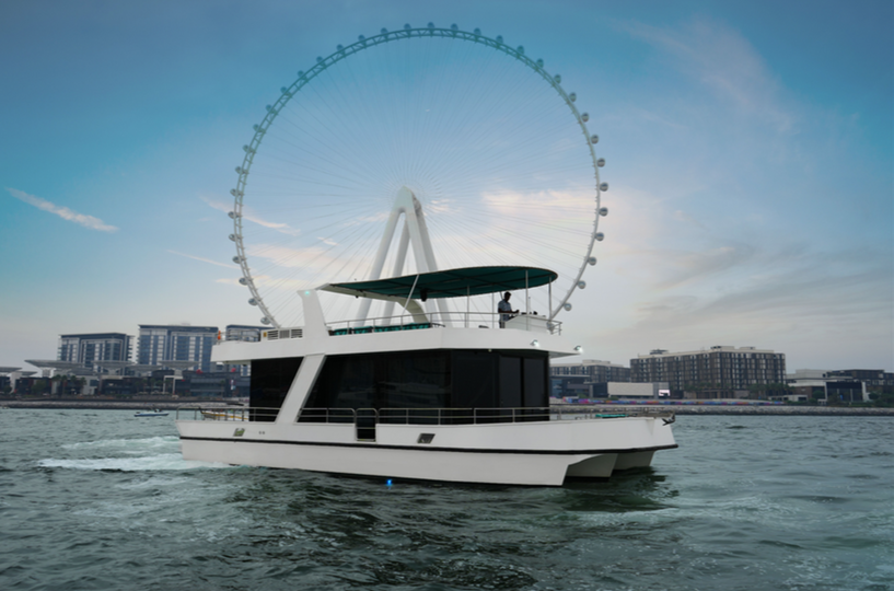 Luxury Yacht 25 People Capacity