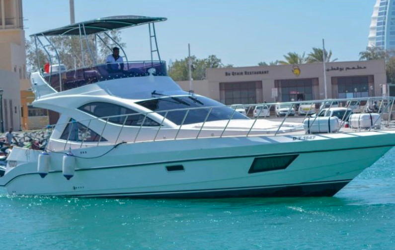Luxury Yacht 60 People Capacity